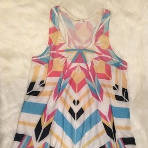 Enti Glamour Multi-Color Patterned Tank Top